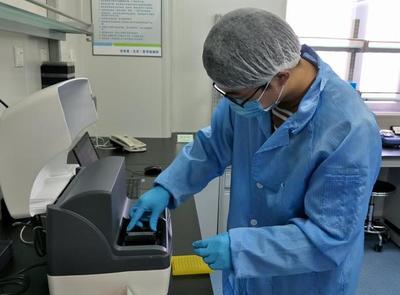 科技戰(zhàn)“疫”顯擔(dān)當 昌平企業(yè)成功研發(fā)新冠病毒檢測試劑盒背后的創(chuàng)新與貢獻